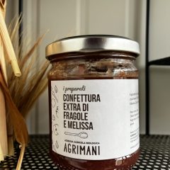 Confettura extra di fragole e melissa